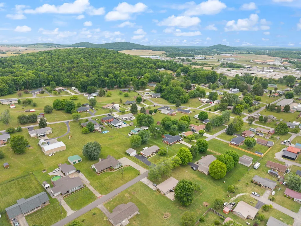 268 Duncan Street Monticello KY 42633