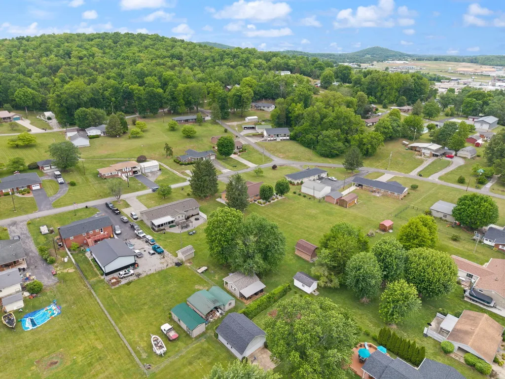 268 Duncan Street Monticello KY 42633