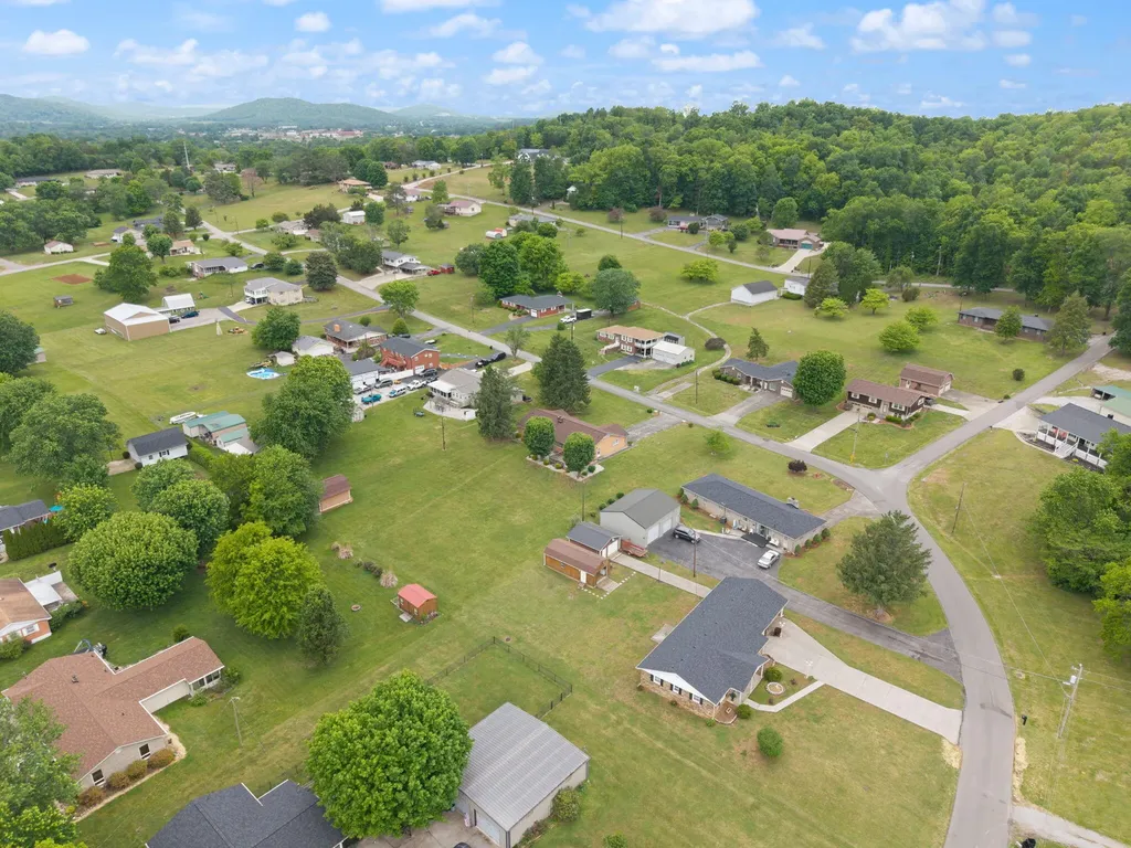 268 Duncan Street Monticello KY 42633