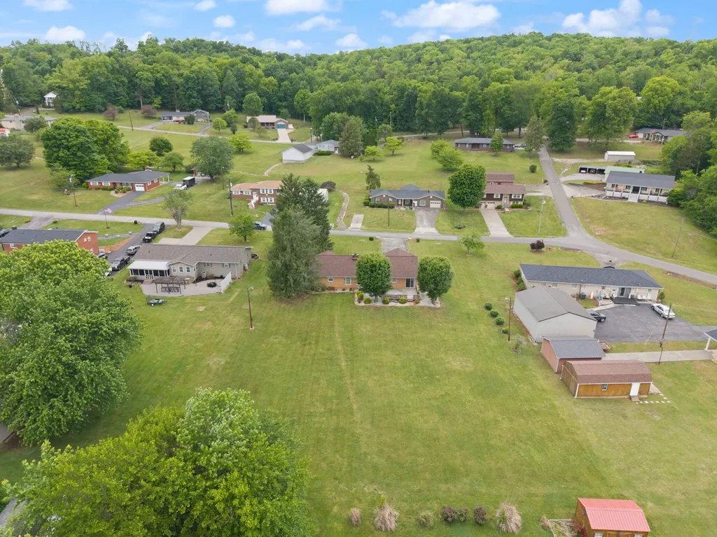 268 Duncan Street Monticello KY 42633