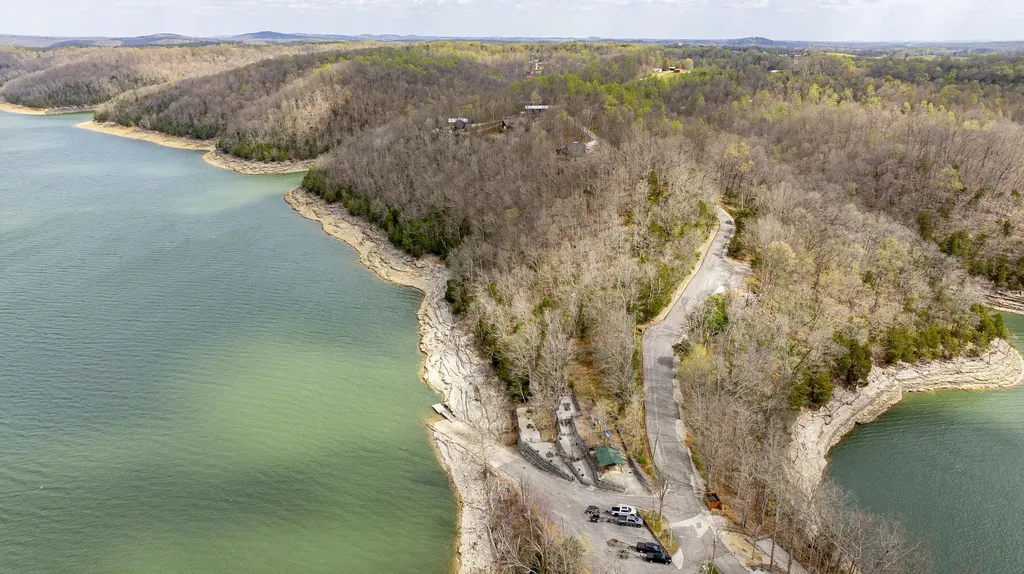 856 New Fall Creek Road Monticello KY 42633