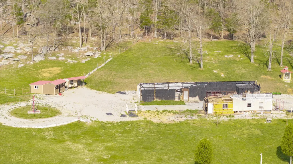 2301 Kentucky 92 Monticello KY 42633