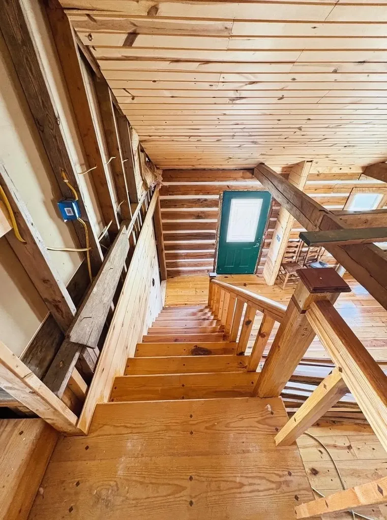 22 Burns Lane Garrison KY 41141