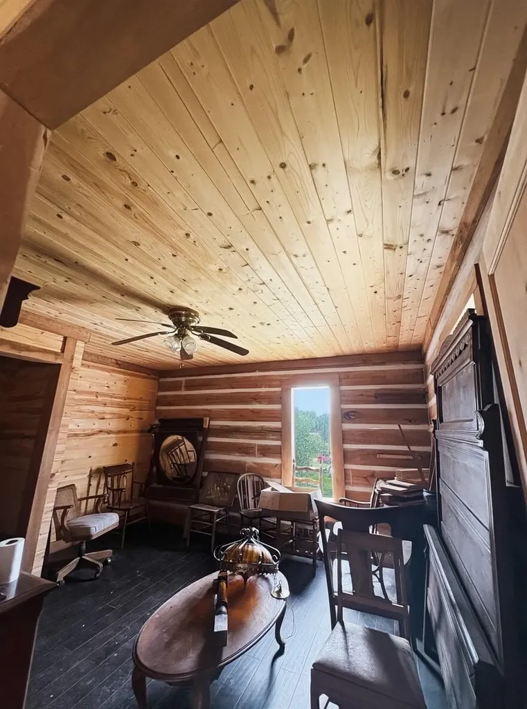 22 Burns Lane Garrison KY 41141
