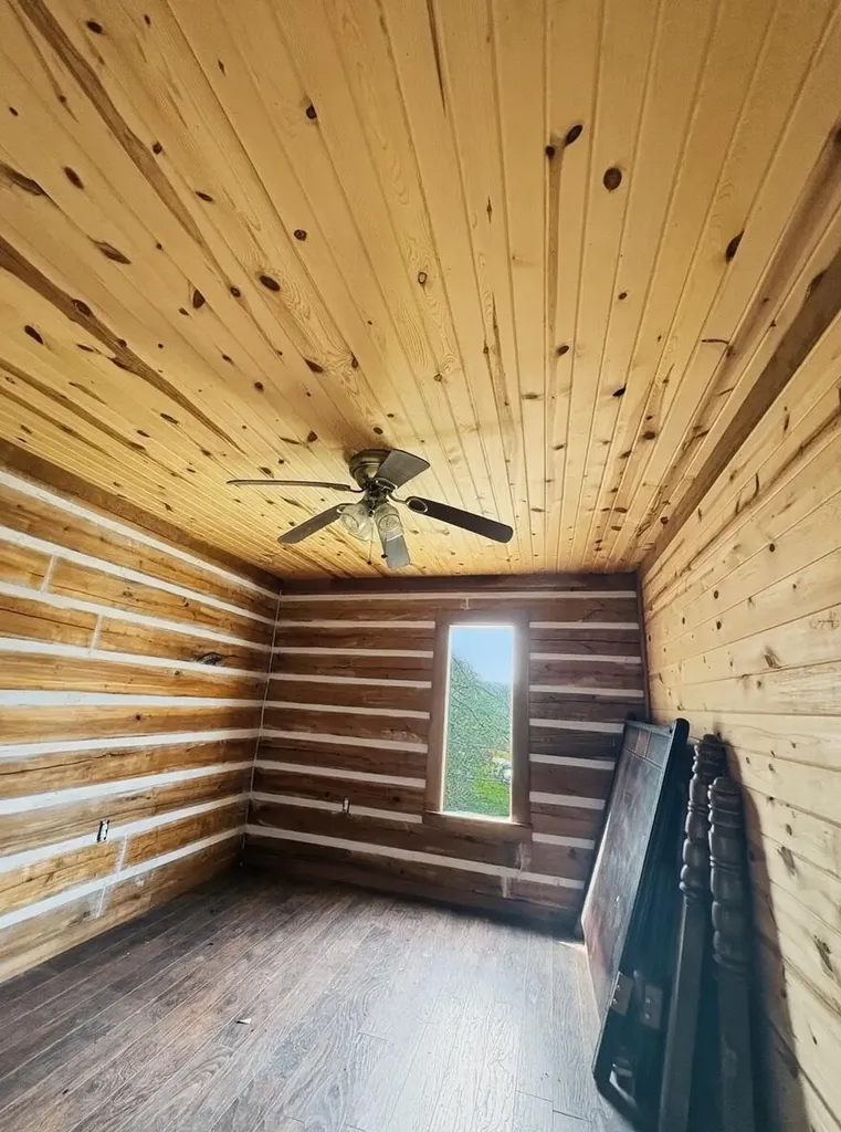 22 Burns Lane Garrison KY 41141
