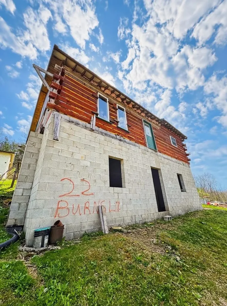 22 Burns Lane Garrison KY 41141