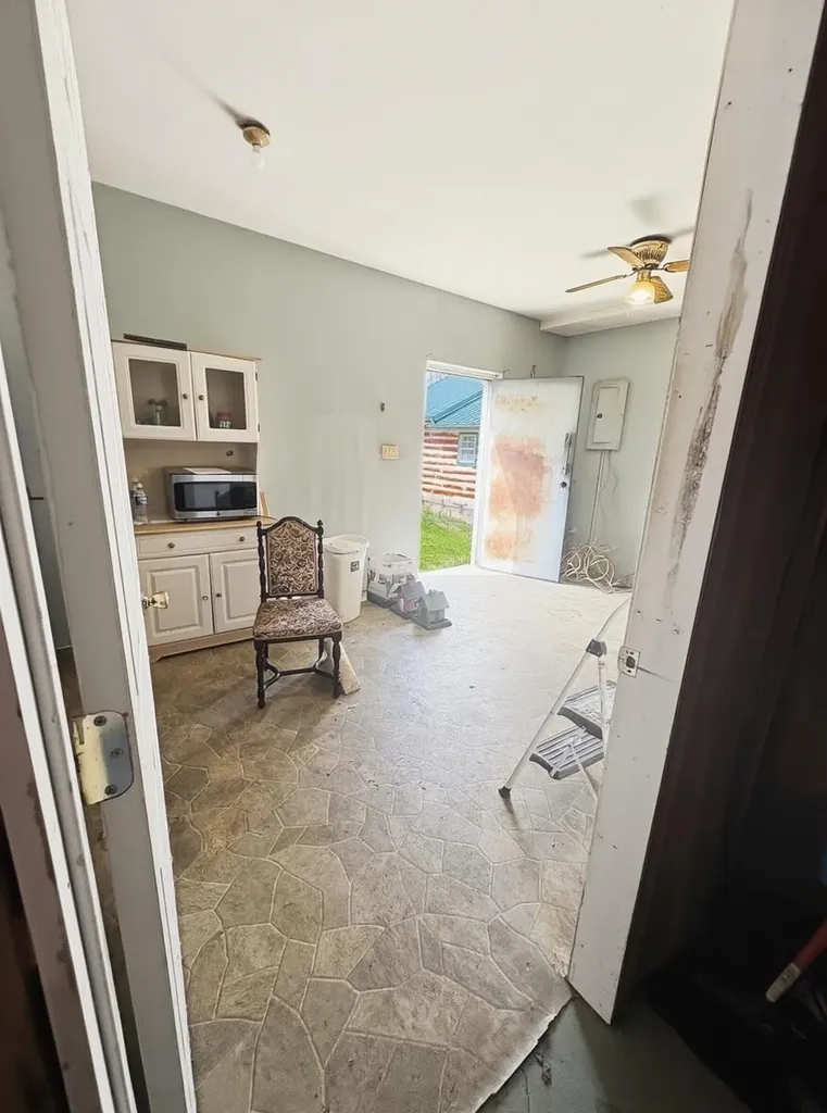 22 Burns Lane Garrison KY 41141