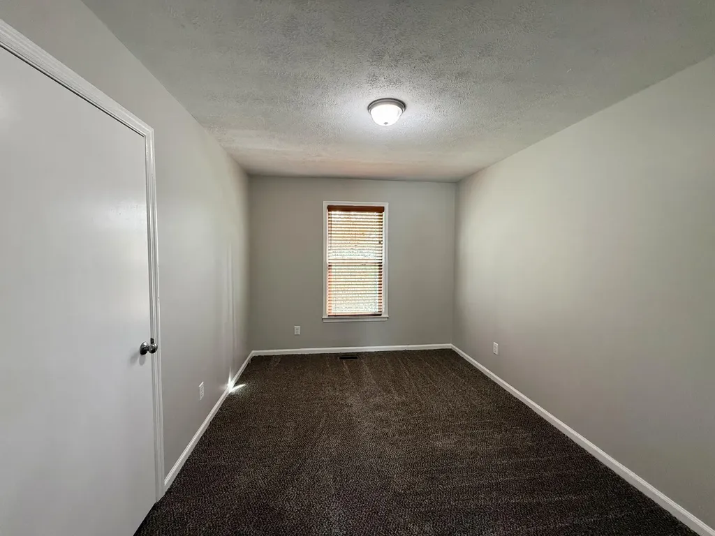300 N 6th Street Danville KY 40422