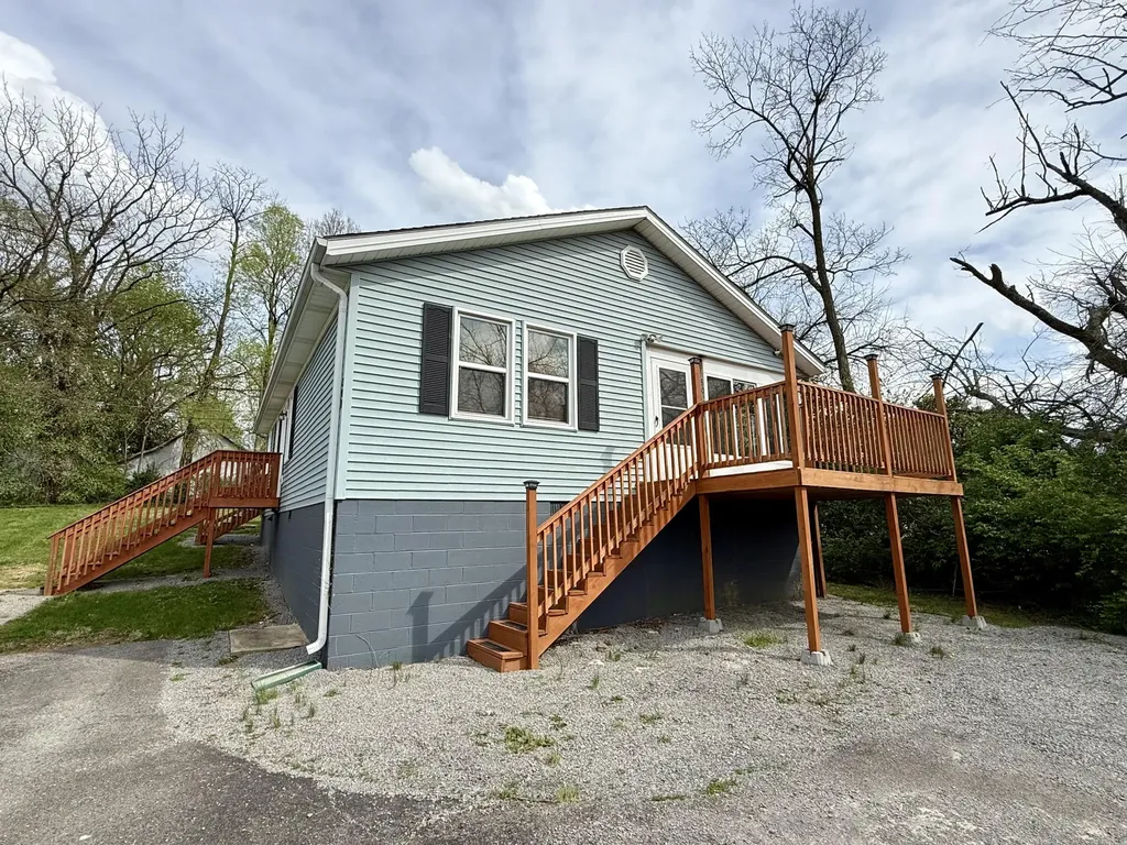 300 N 6th Street Danville KY 40422