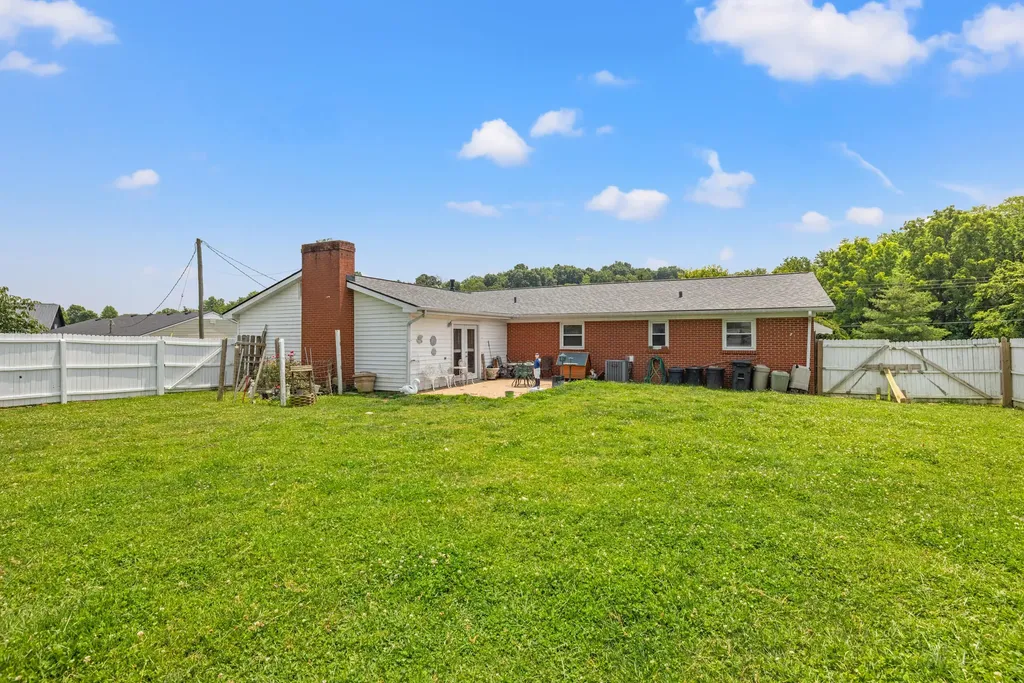 7830 Lebanon Road Danville KY 40422