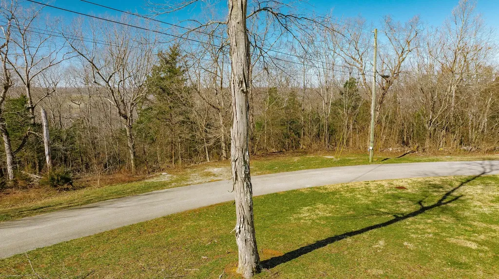 80 Deer Trail Monticello KY 42633