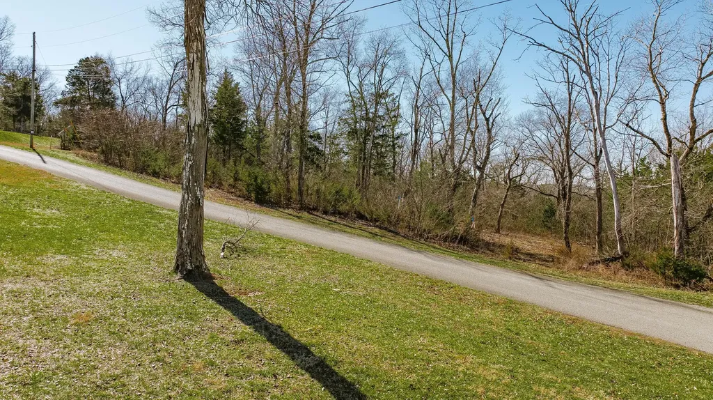80 Deer Trail Monticello KY 42633