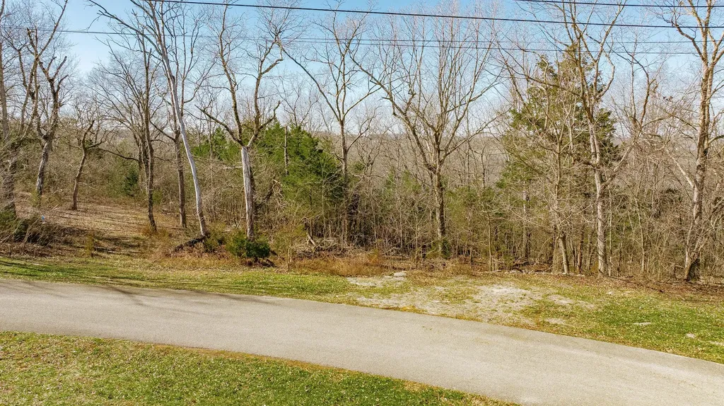 80 Deer Trail Monticello KY 42633