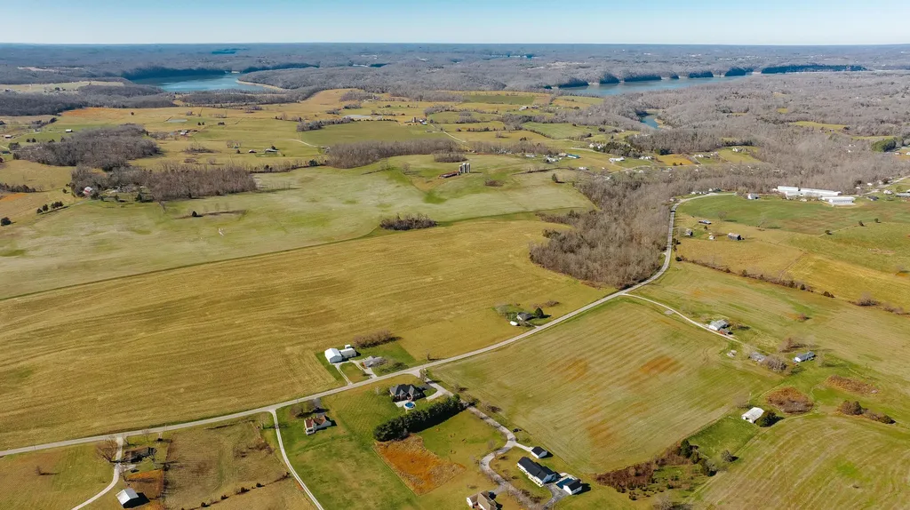 80 Deer Trail Monticello KY 42633