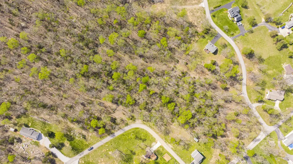 80 Deer Trail Monticello KY 42633