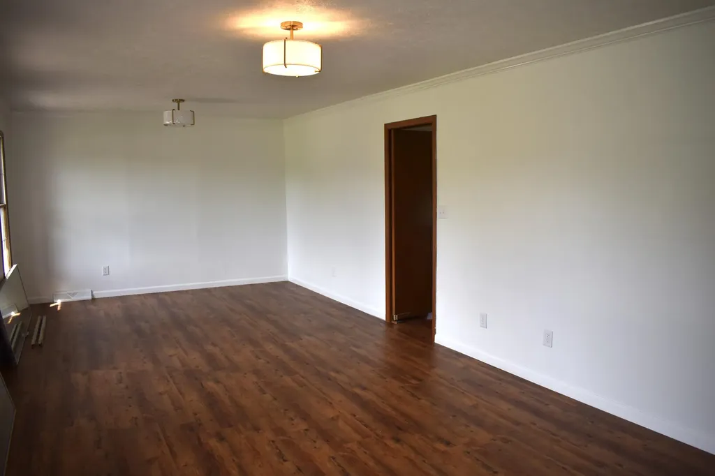 3306 W Cumberland Avenue Middlesboro KY 40965