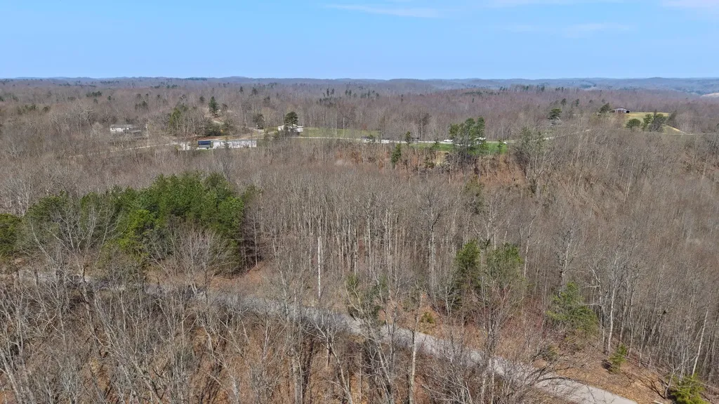 5 Sand Hill Road Livingston KY 40445
