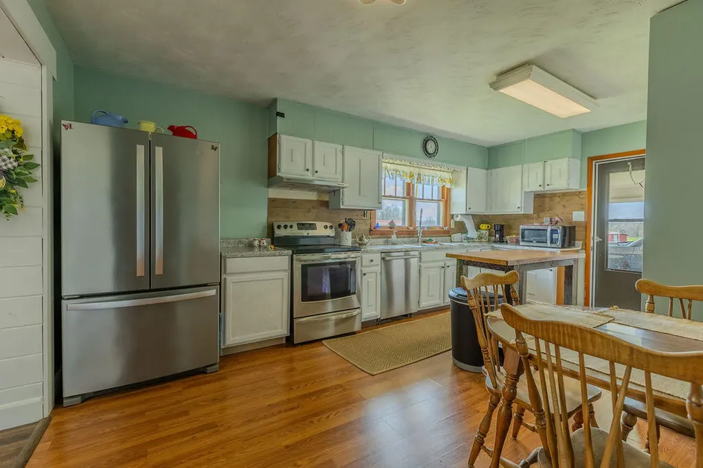 10770 Brown Ridge Road Morehead KY 40351