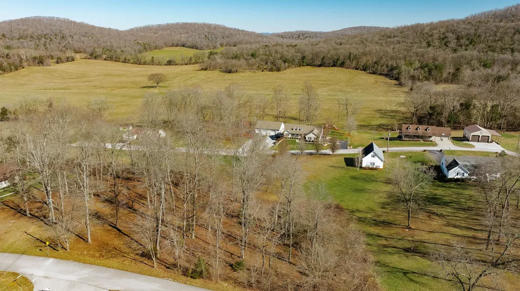 97 Wild Rose Drive Monticello KY 42633