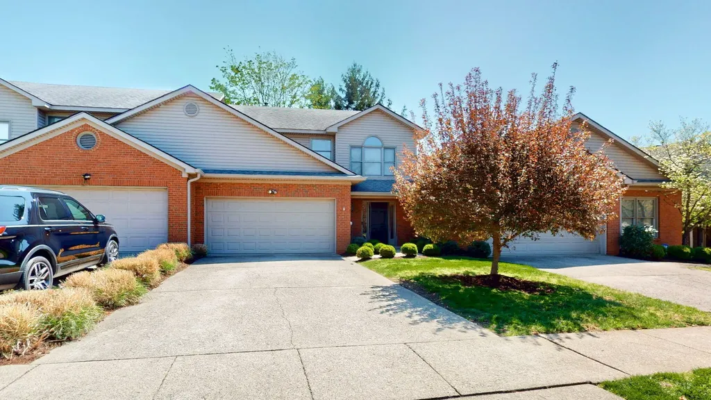 684 Forest Hill Drive Lexington KY 40509