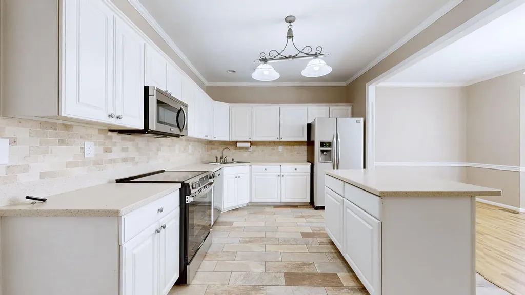684 Forest Hill Drive Lexington KY 40509