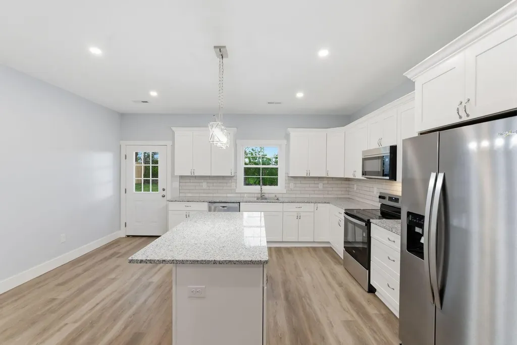 210 Max Cavnes Road Danville KY 40422