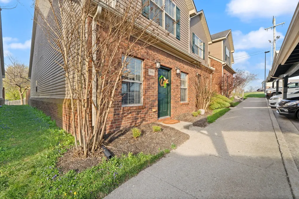 3808 Polo Club Boulevard Lexington KY 40509