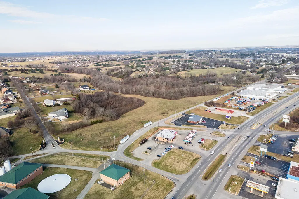 95 Old Monticello Road Somerset KY 42503