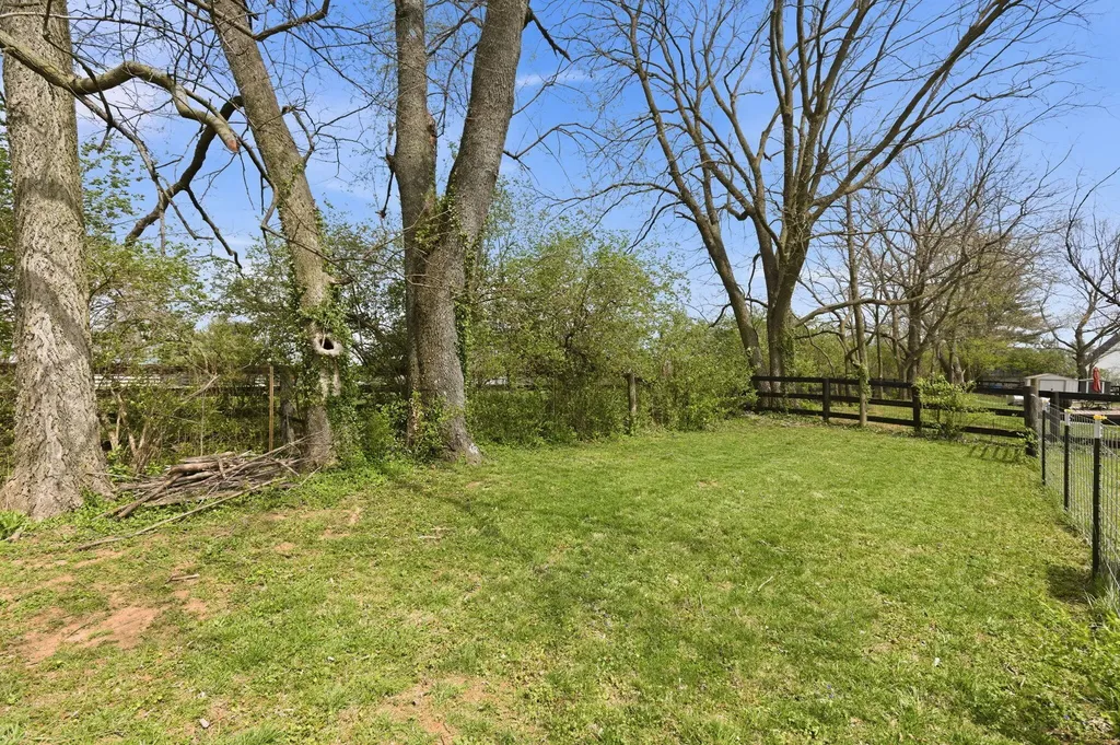 2553 Frankfort Pike Georgetown KY 40324
