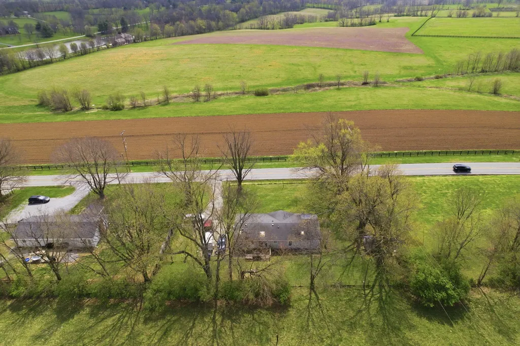 2553 Frankfort Pike Georgetown KY 40324