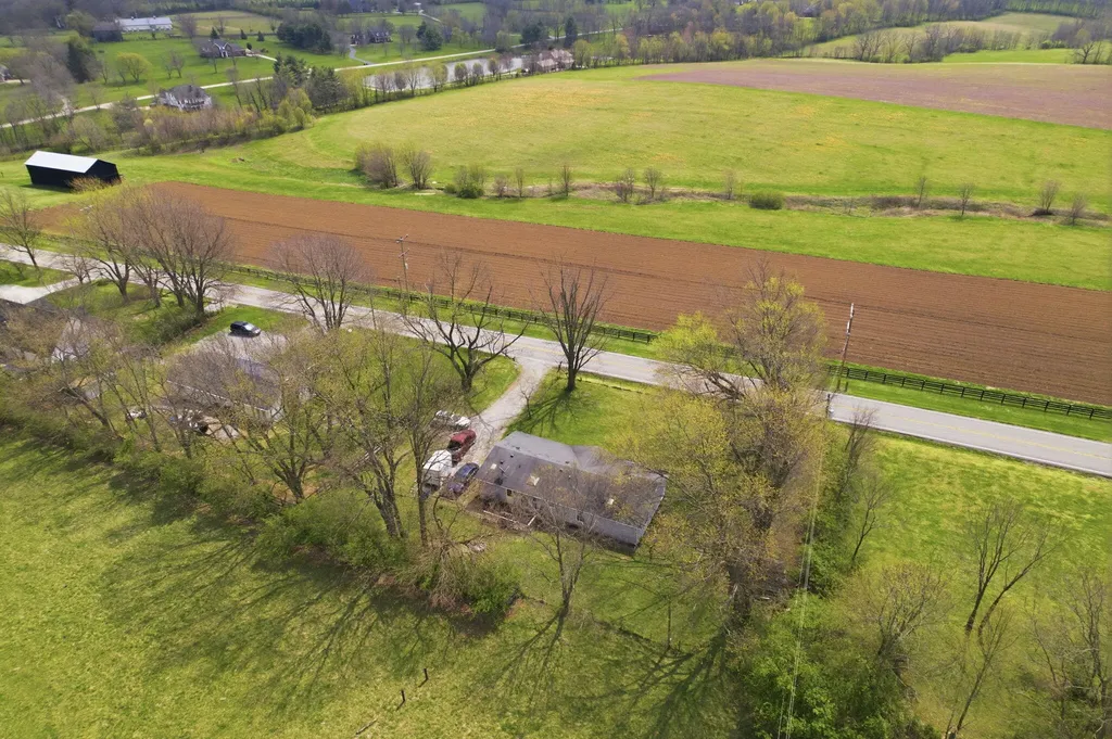 2553 Frankfort Pike Georgetown KY 40324