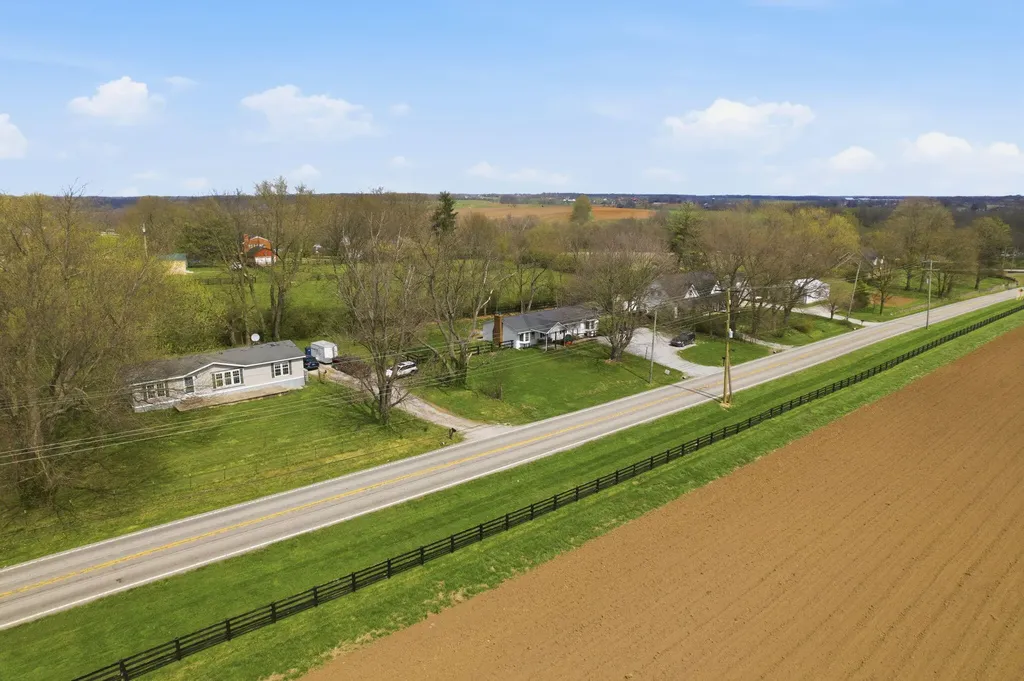 2553 Frankfort Pike Georgetown KY 40324