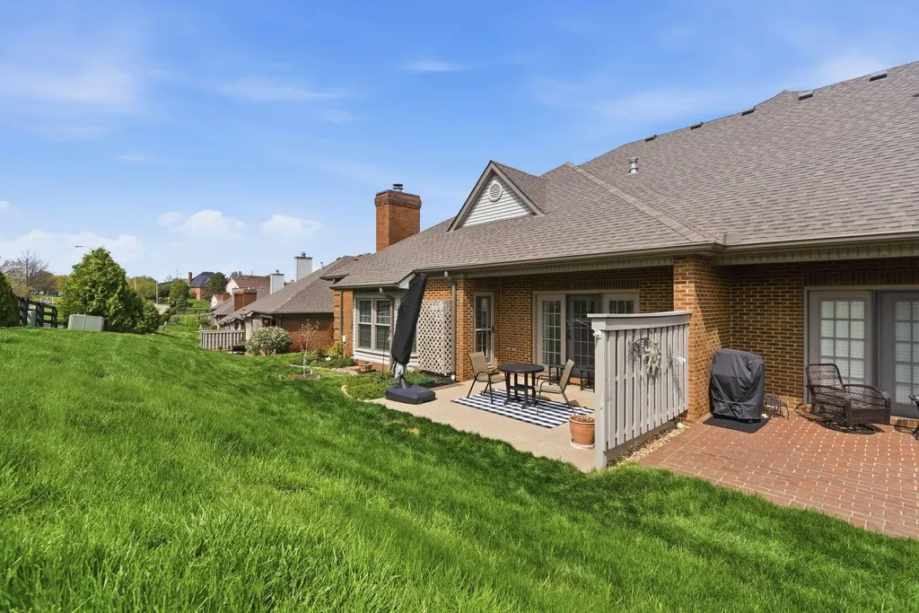 2031 Highlands Drive Richmond KY 40475