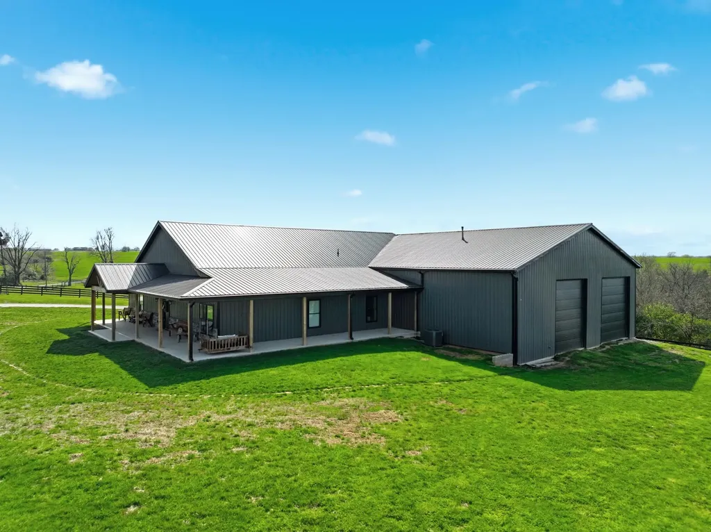 279 Dossett Lane Harrodsburg KY 40330