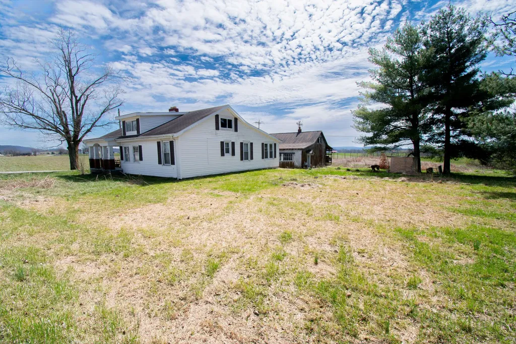 3680 Wallingford Road Flemingsburg KY 41041