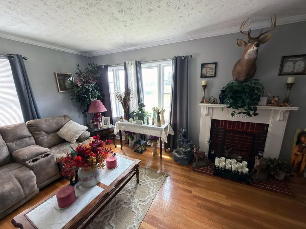 1100 Keene Road Nicholasville KY 40356