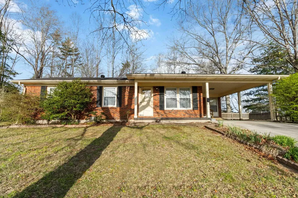 648 Murphy Subdivision Road Stearns KY 42647