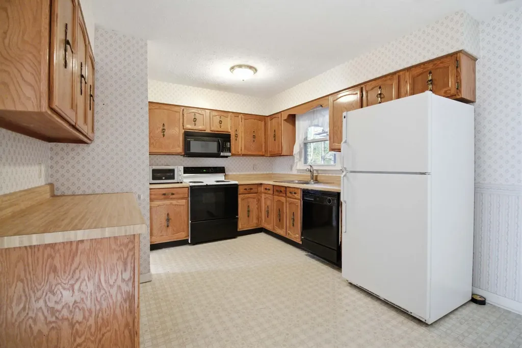 648 Murphy Subdivision Road Stearns KY 42647