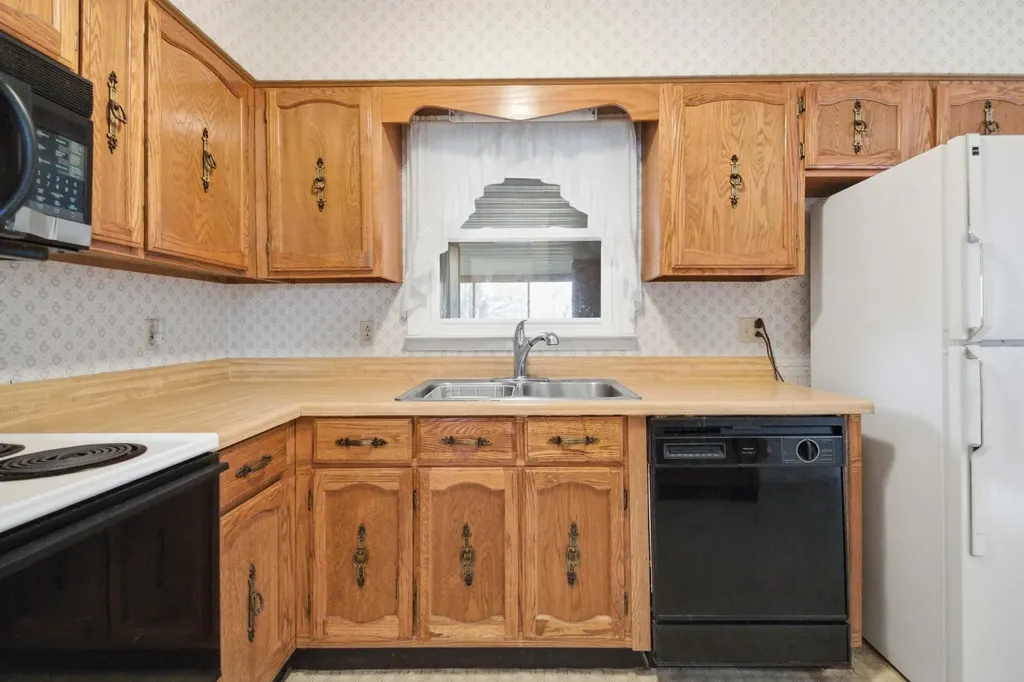648 Murphy Subdivision Road Stearns KY 42647