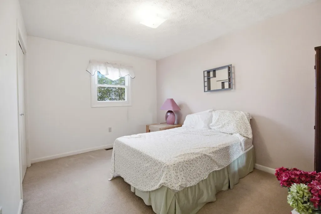 648 Murphy Subdivision Road Stearns KY 42647