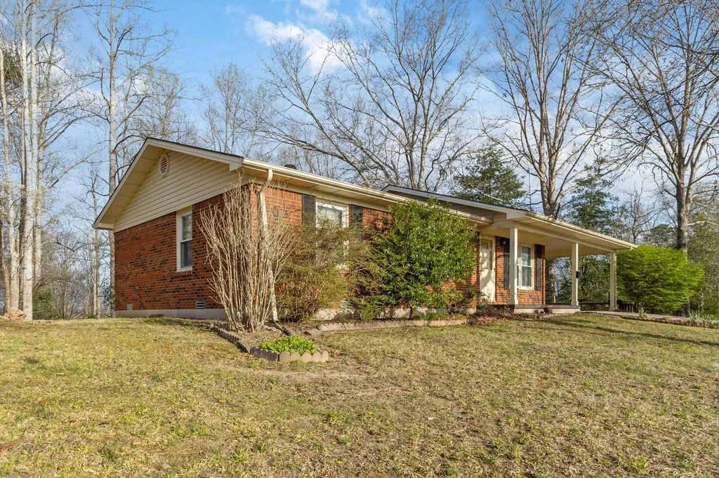 648 Murphy Subdivision Road Stearns KY 42647