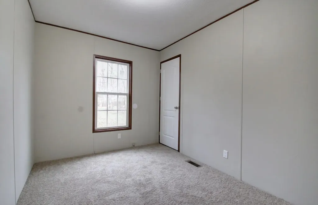 2786 Highway 2027 Campton KY 41301