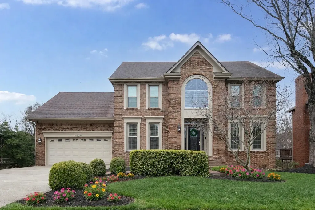 3424 Chestnut Hill Lane Lexington KY 40509