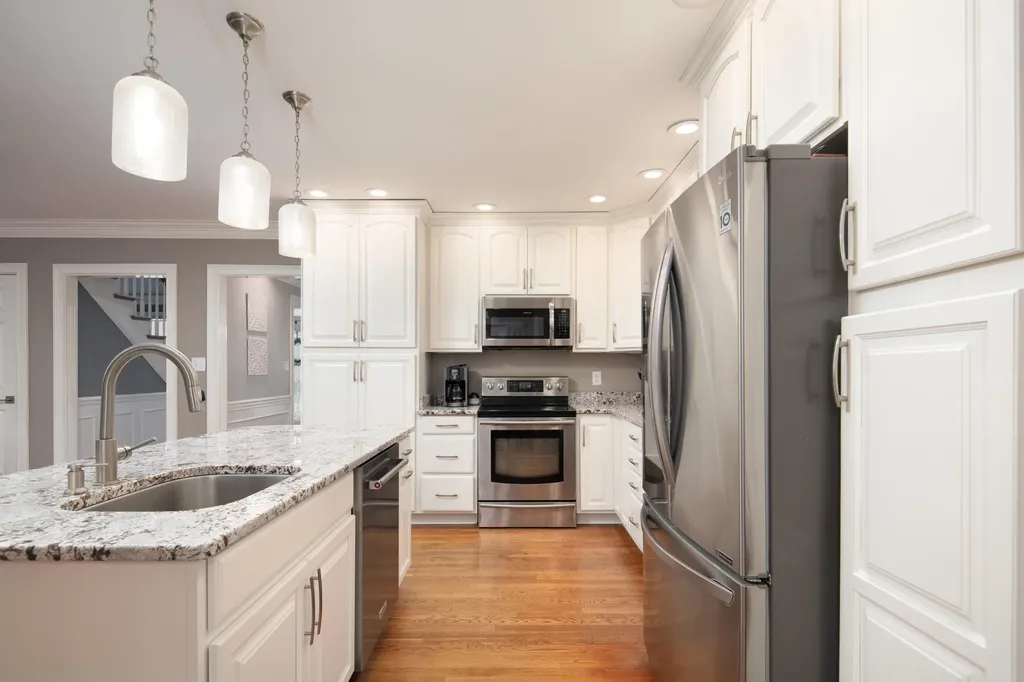 3424 Chestnut Hill Lane Lexington KY 40509