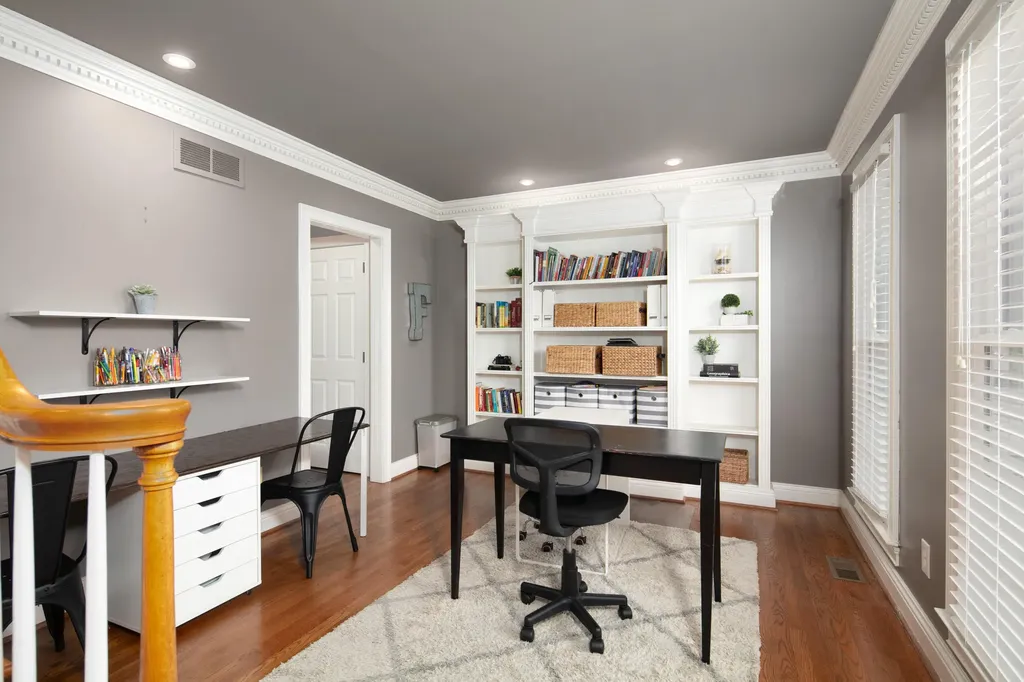 3424 Chestnut Hill Lane Lexington KY 40509