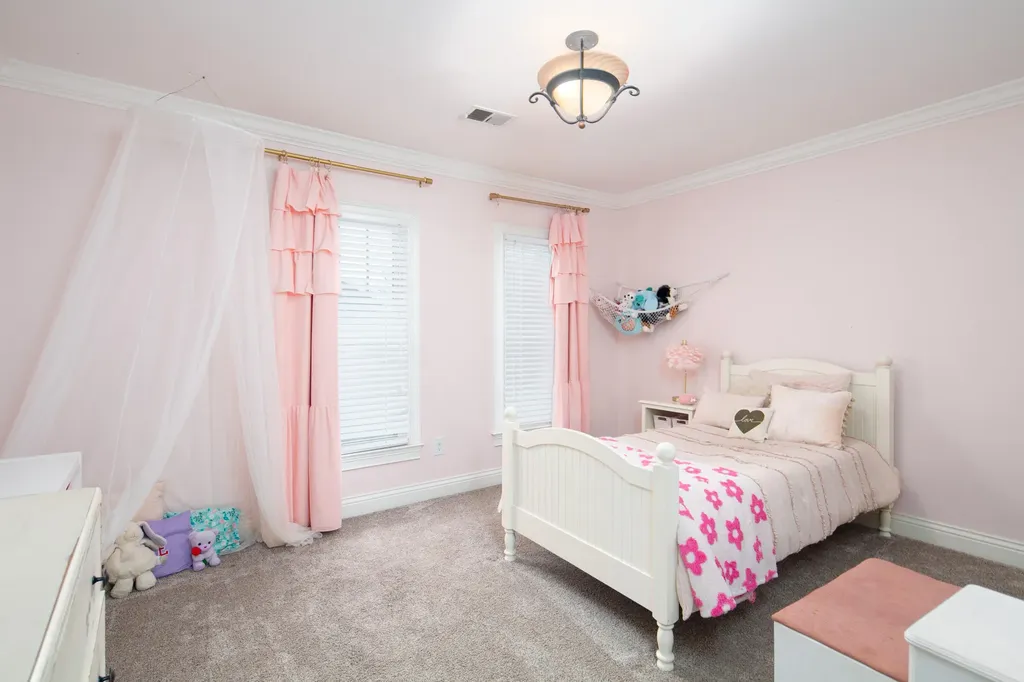 3424 Chestnut Hill Lane Lexington KY 40509