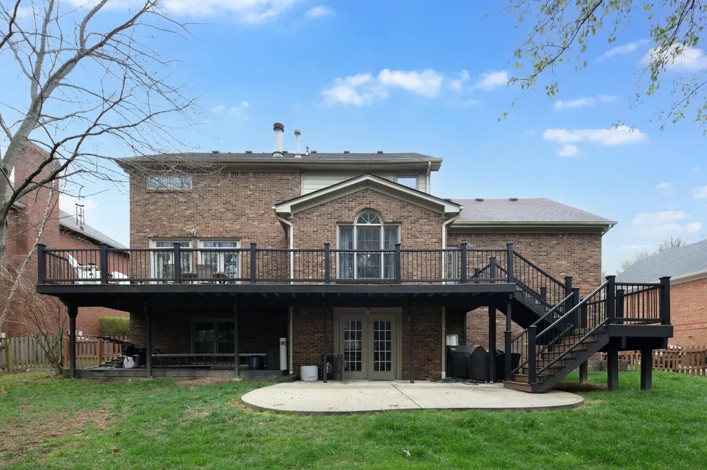 3424 Chestnut Hill Lane Lexington KY 40509