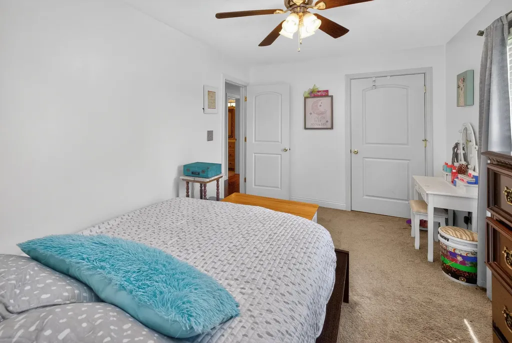 3886 Jackson Ferry Road Winchester KY 40391