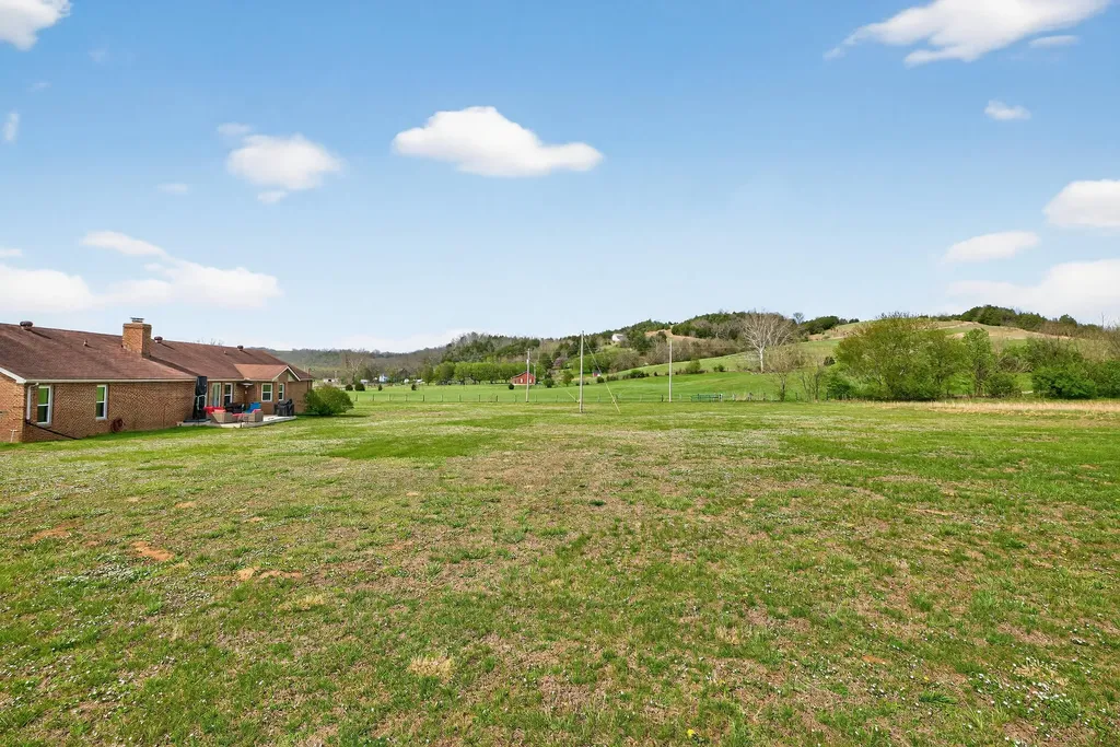 3886 Jackson Ferry Road Winchester KY 40391