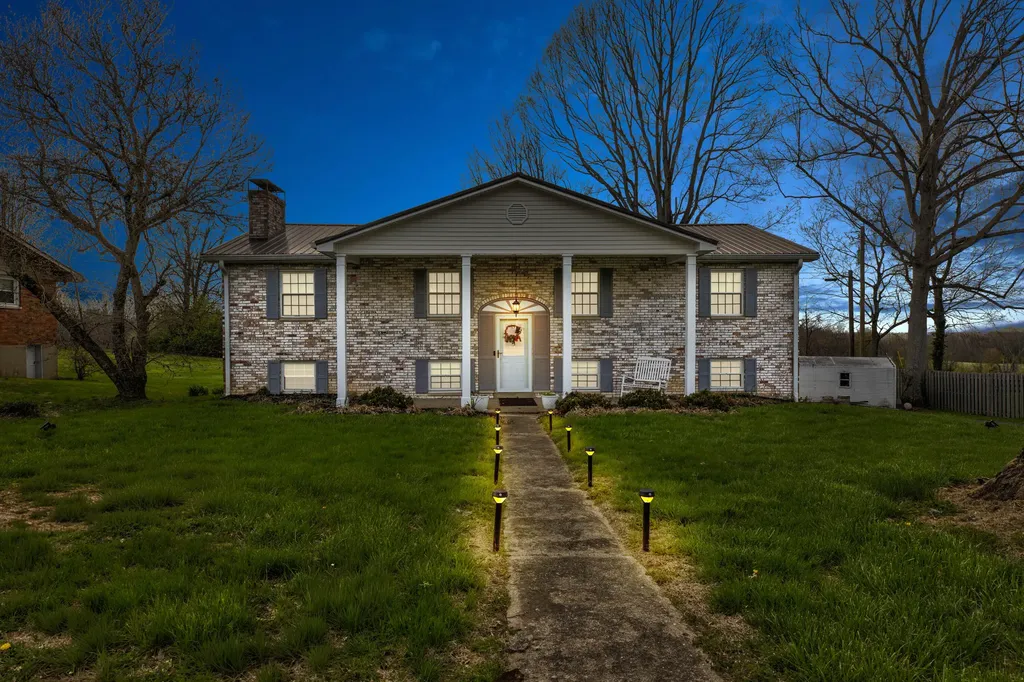 241 Blueberry Lane Mt Sterling KY 40353